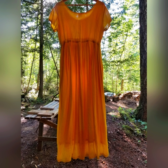 Summer Dress Yellow Maxi Medium Body Touch Brand Scoop Neck Shorr Sleeve Rayon - Picture 4 of 9